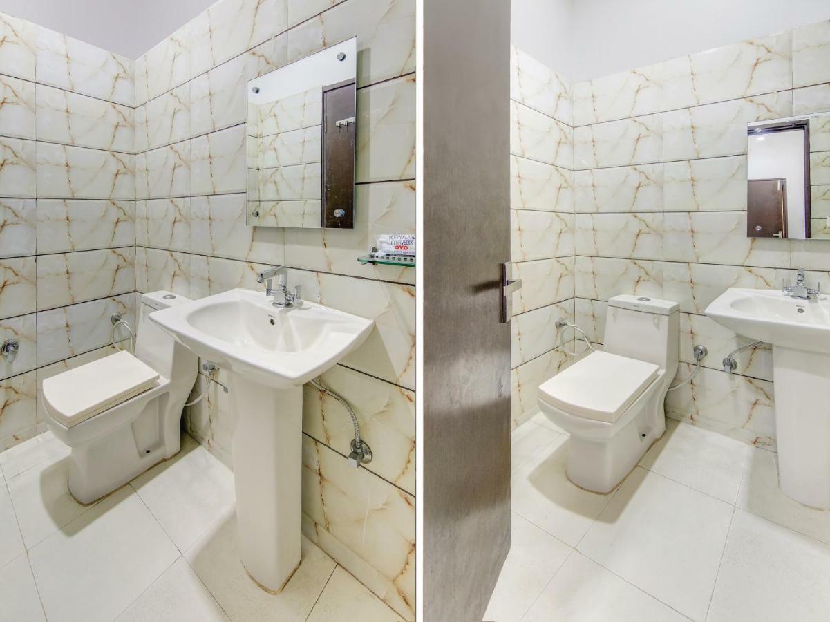 Oyo 27999 Hotel Deep Sirsa エクステリア 写真