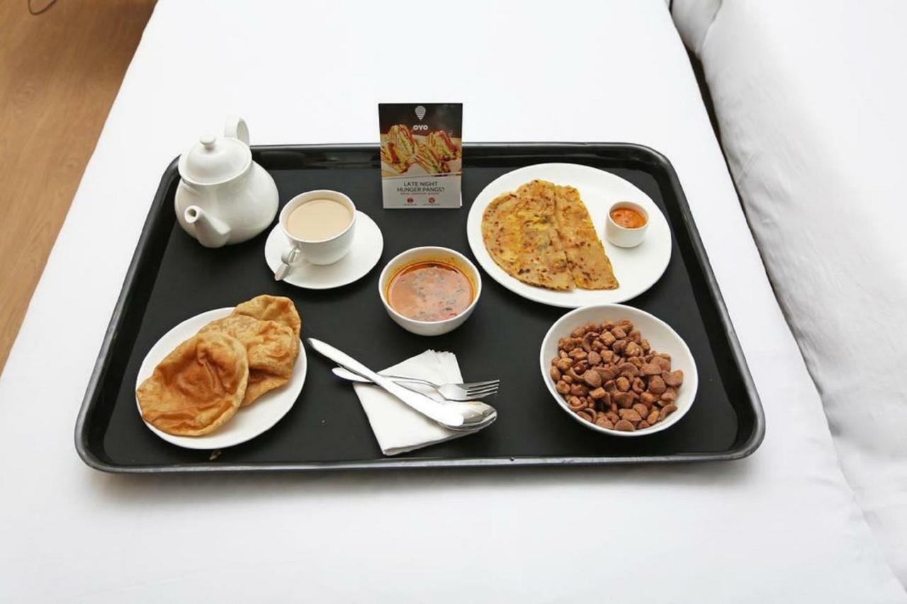 Oyo 27999 Hotel Deep Sirsa エクステリア 写真